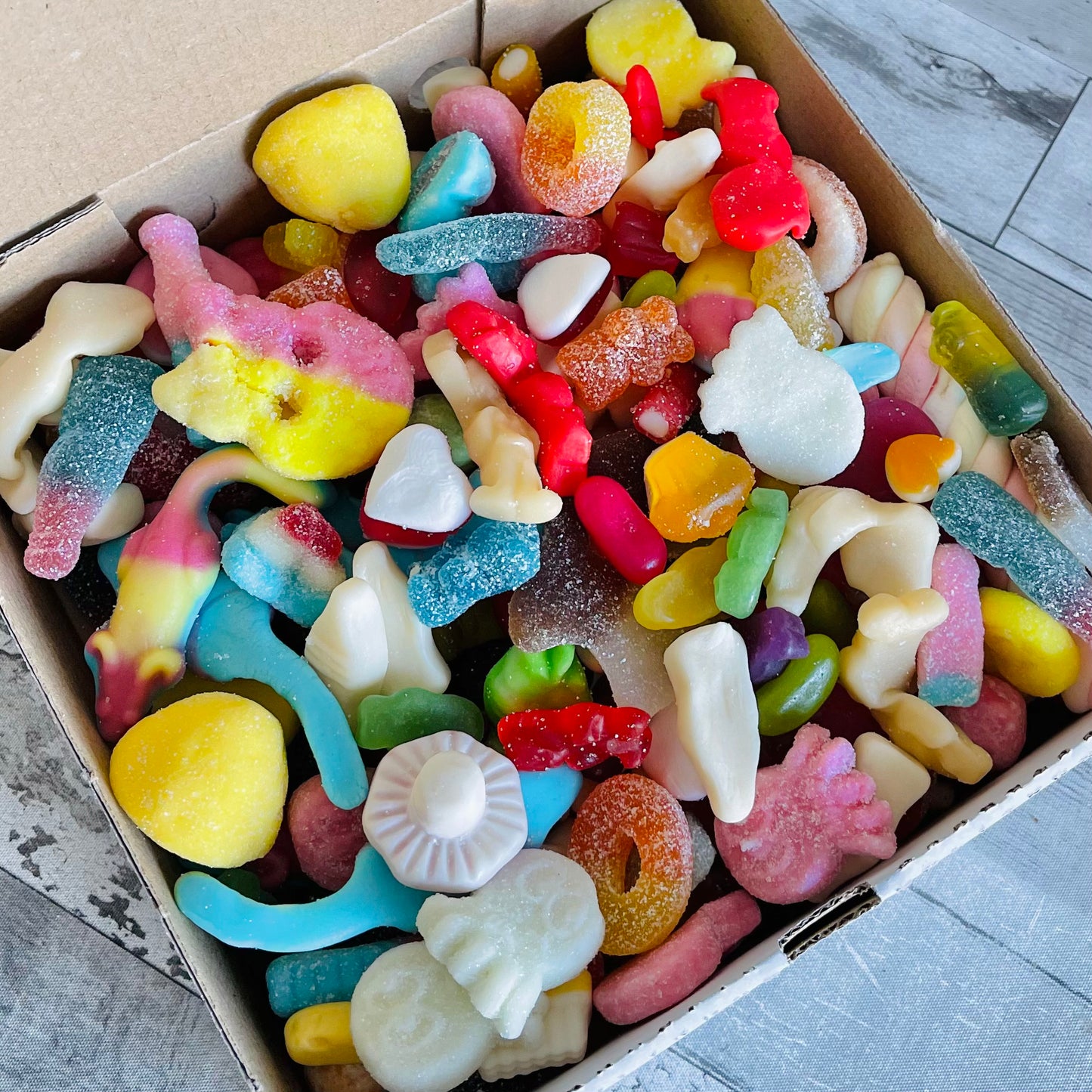 Standard Sweet Boxes - Treats & Sweets