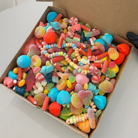 Standard Mega Mix Sweet Box - 1.5kg