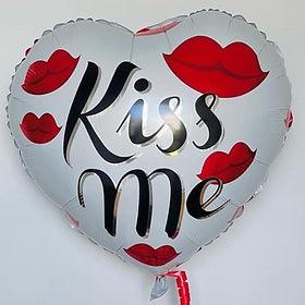 Kiss Me Balloon - Treats & Sweets